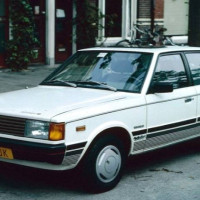 수정됨_Hyundai_Pony_1984_Utrecht.jpg