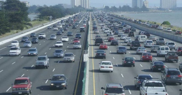 수정됨_real-time-traffic-banner.jpg